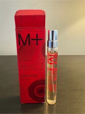 Escentric Molecules Molecule 01 Champaca Spray 8.5 ml .25 oz NIB